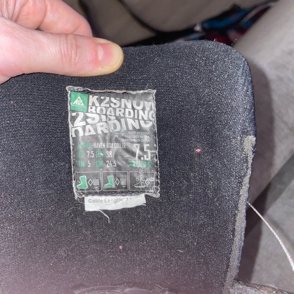 Snowboarding boots - Picture 5 of 5